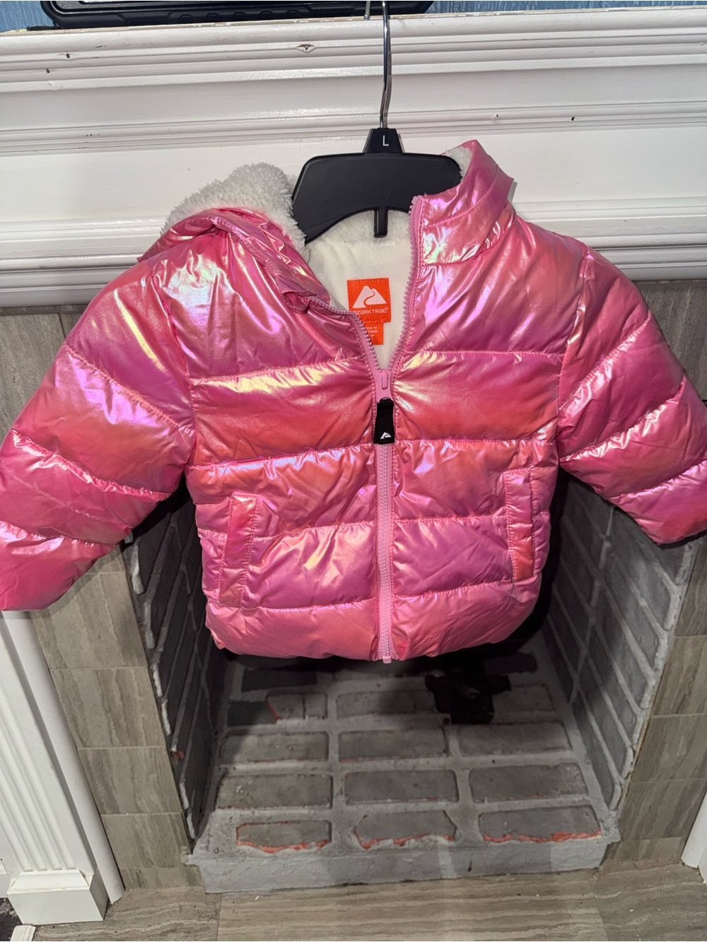 Ozark Trail Iridescent Pink Kids' Puffer Jacket 2t like new. Condition